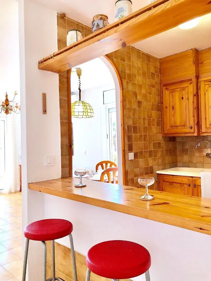 Apartament Amb Jardi A La Platja D'Empuriabrava 0*, Empuriabrava Spain